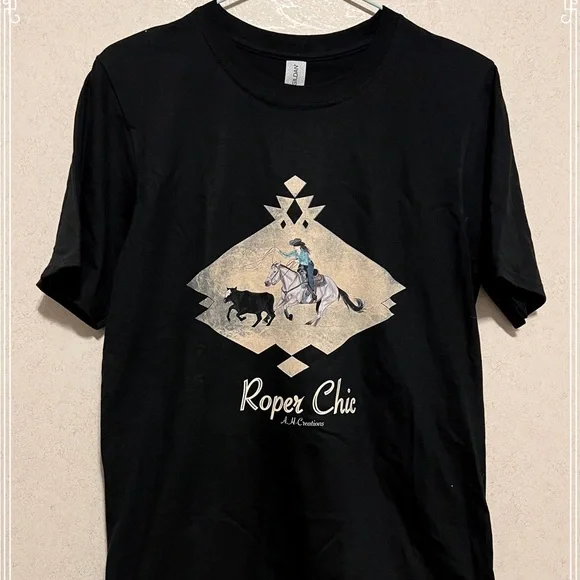 Roper Chic Tee - Custom & Handmade - Picture 3 of 3